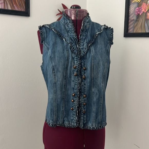Ruffle Jean vest, Victorian style, clasp front, Jean vest, sale, vest - Picture 8 of 14